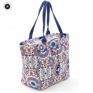 LeSportsac Classic Everygirl Tote Handbag